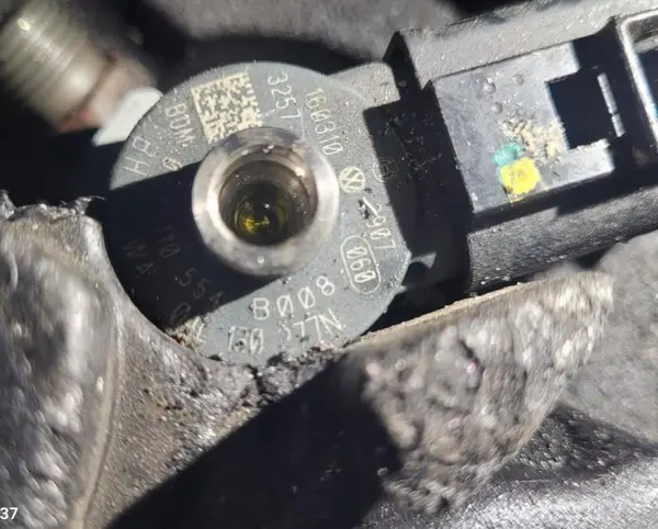 Injector 04L130277N Audi A5 (2017-2024) [F5] 2.0 tdi DEUA