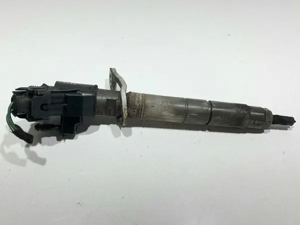Injector 31272767 Volvo XC60 facelift (2013-2017) 2.4 D D5244T14