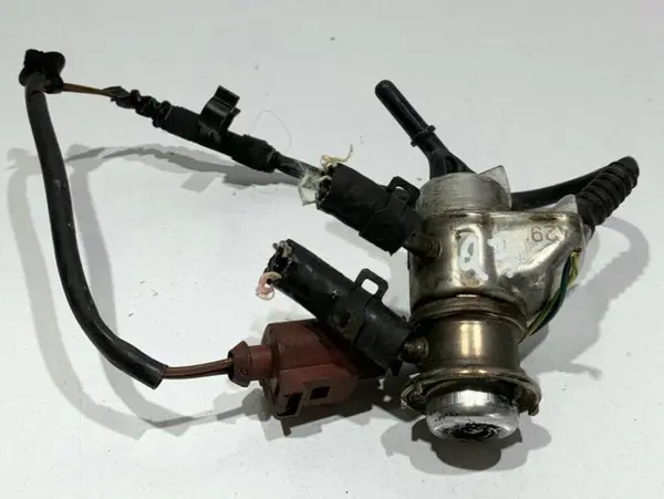 Injector adblue 04L131113G Skoda Octavia 3 (2013-2017 ) 2.0 tdi CUVC