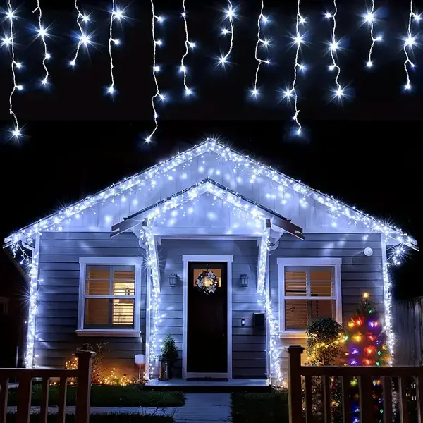 Instalatie Craciun 13 metri turturi, franjuri inegali cu 310 LED-uri