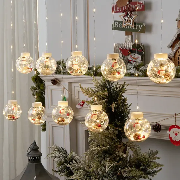 Instalatie tip globuri cu LED si figurine, 10 globuri, 3 m