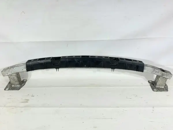 Intaritura bara spate 850900013R Renault Megane 3 facelift (2012-2016)