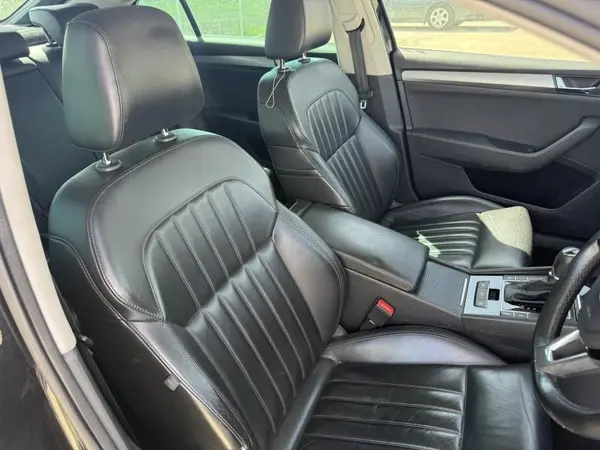 Interior complet piele cu incalzire Skoda Superb 3 facelift (2019-2023)