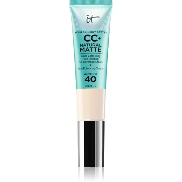 IT Cosmetics Your Skin But Better CC+ Natural Matte crema CC pentru un aspect mat SPF 40 Fair Ivory 32 ml