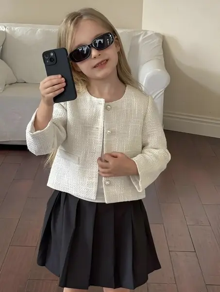Jacheta bej din stofa tweed pentru fete