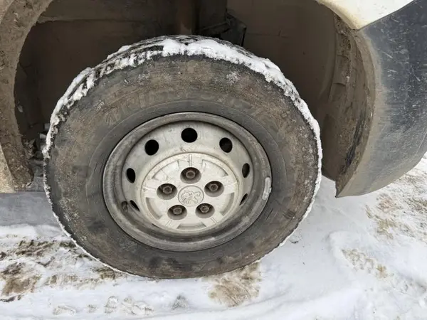 Jante aliaj r15 cu anvelope Peugeot Boxer (2014->)
