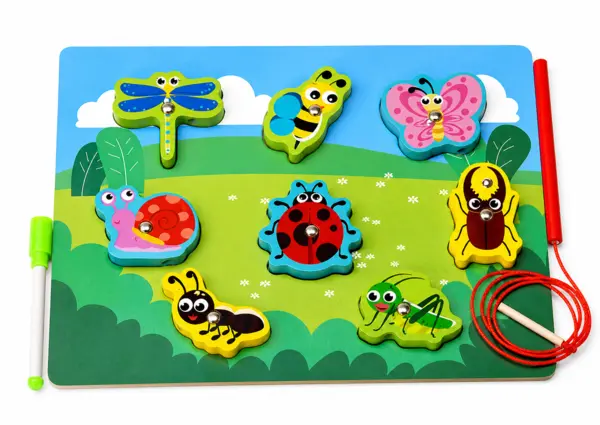 Joc educativ 4 in 1 pescuit magnetic, snuruit, puzzle si tabla de desen cu insecte