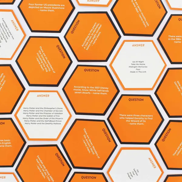 Joc trivia - Hexagon Family - Know it all | Ginger Fox