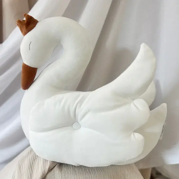 Jucărie Textilă Lebădă din Catifea, White Swan TWINDECO Serenity