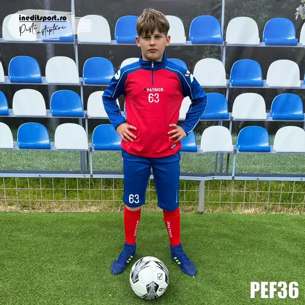 Kit echipament bluza fleece si bermude PATRICK EF36 S, ROȘU CU ALBASTRU