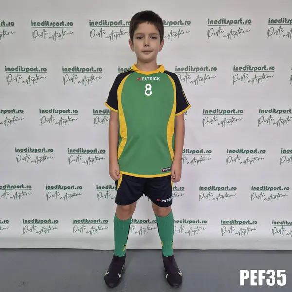 Kit echipament fotbal copii Patrick EF35 3XS, VERDE CU BLEUMARIN