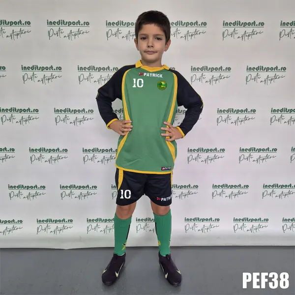 Kit echipament fotbal maneca lunga copii Patrick EF38 3XS, VERDE CU BLEUMARIN