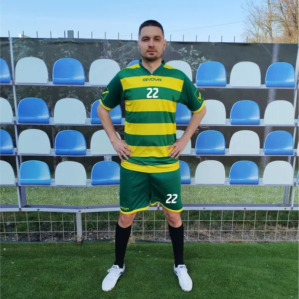 Kit Rugby GIVOVA - EF50 Verde inchis cu Galben, XL