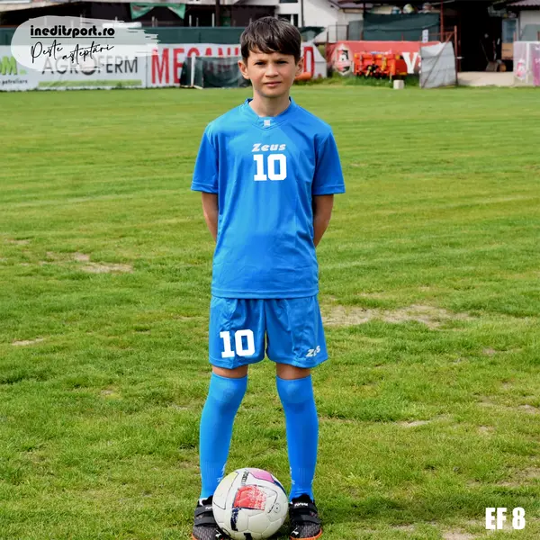 KIT ZEUS PROMO personalizabil copii si adulti EF8 S, Tricou si sort albastru Zeus Promo