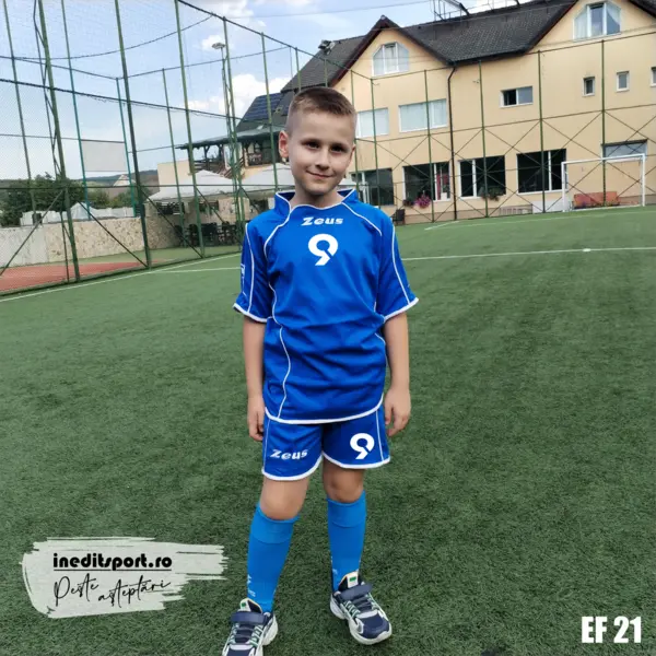 KIT ZEUS SHOX personalizabil copii si adulti EF21 2XS, Tricou și șort albastru