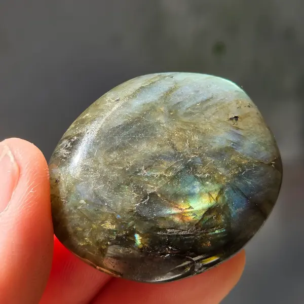 Labradorit palm stone m5