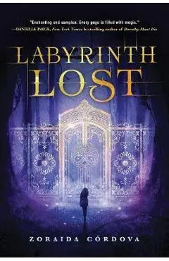 Labyrinth Lost - Zoraida Cordova
