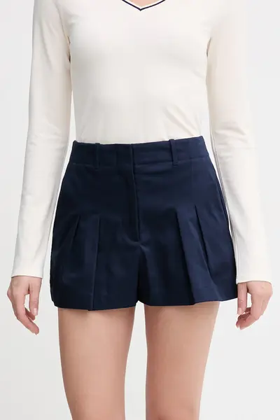 Lacoste pantaloni scurți
