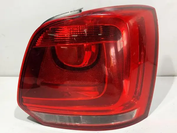 Lampa spate dreapta 6R0945096A Volkswagen Polo 5 (2009-2017)[6R]
