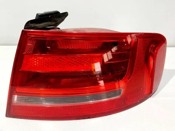 Lampa spate dreapta aripa 8K5945096D Audi A4 (2007-2011) [8K2, B8]