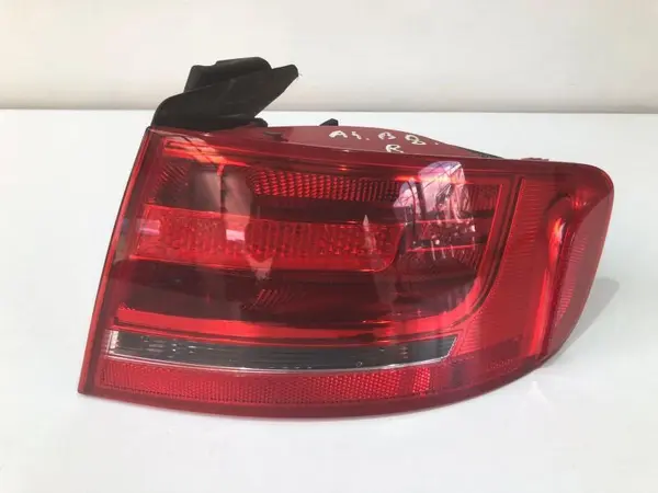 Lampa spate dreapta aripa 8k5945096d Audi A4 (2007-2011) [8K2, B8]