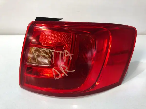 Lampa spate dreapta aripa Volkswagen Jetta 4 (1998-2005)