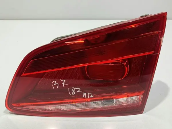 Lampa spate dreapta haion 3AF945094Q Volkswagen Passat B7 (2010-2014)