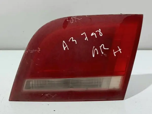 Lampa spate dreapta haion 8P4945094D Audi A3 facelift (2008-2013) [8P1]