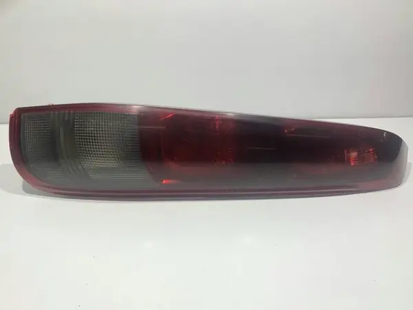 Lampa spate dreapta Nissan X-Trail (2001-2007)