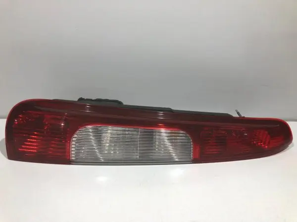 Lampa spate stanga 3m51-13n411-aa Ford C-Max facelift (2007-2010)