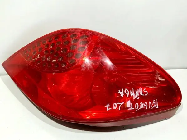 Lampa spate stanga aripa 9680231380 Peugeot 207 (2006-2009)