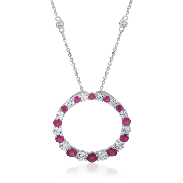 Lant cu pandantiv geometric din aur alb cu rubine de 1.54ct si diamante de 1.34ct