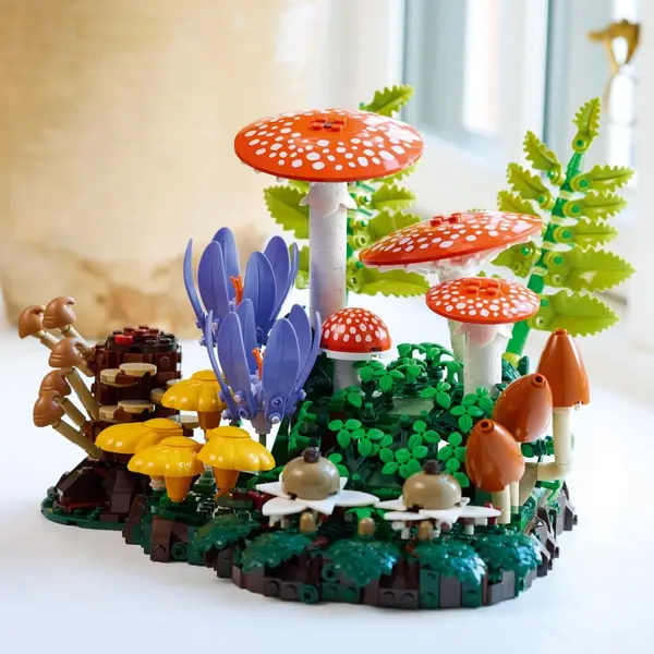 LEGO Botanicals - Ciuperci de padure (11505) | LEGO