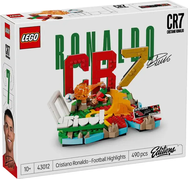 LEGO® Editions - Cristiano Ronaldo - Momente importante din fotbal (43012)