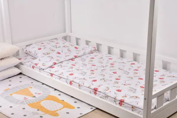 Lenjerie 3 piese pat 90x200 cm model flori de bumbac