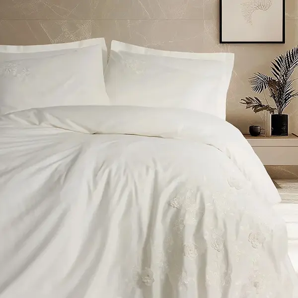Lenjerie 3D Chic Ecru (Satin Deluxe)