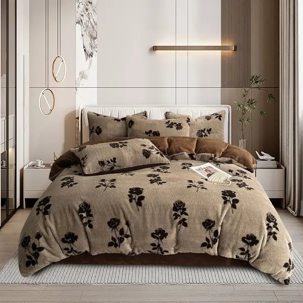 Lenjerie Bunny C114 cu Elastic 180x200 (Cocolino) 6 piese
