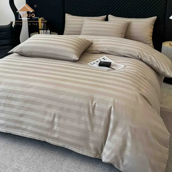 Lenjerie de Pat Damasc Deluxe Luxury, 100% Bumbac Premium, 6 Piese, Cearceaf cu Elastic 180x200 cm, Husa Pilota 200x230 cm, Confort Hotelier 5,