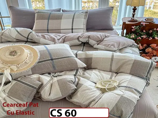 Lenjerie de pat dublă 4 piese, cu imprimeu modern, material fin și răcoros CS 60