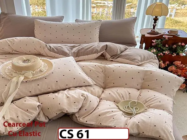 Lenjerie de pat dublă 4 piese, cu imprimeu modern, material fin și răcoros CS 61