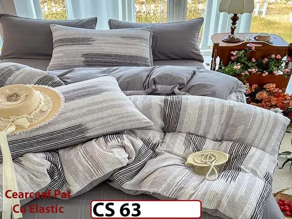 Lenjerie de pat dublă 4 piese, cu imprimeu modern, material fin și răcoros CS 63