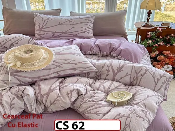 Lenjerie de pat dublă 4 piese, cu imprimeu modern, material fin și răcoros CS 62