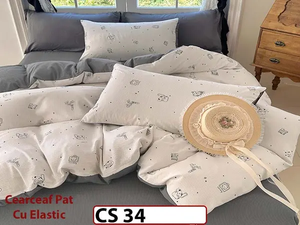 Lenjerie de pat dublă 4 piese, cu imprimeu modern, material fin și răcoros CS 34