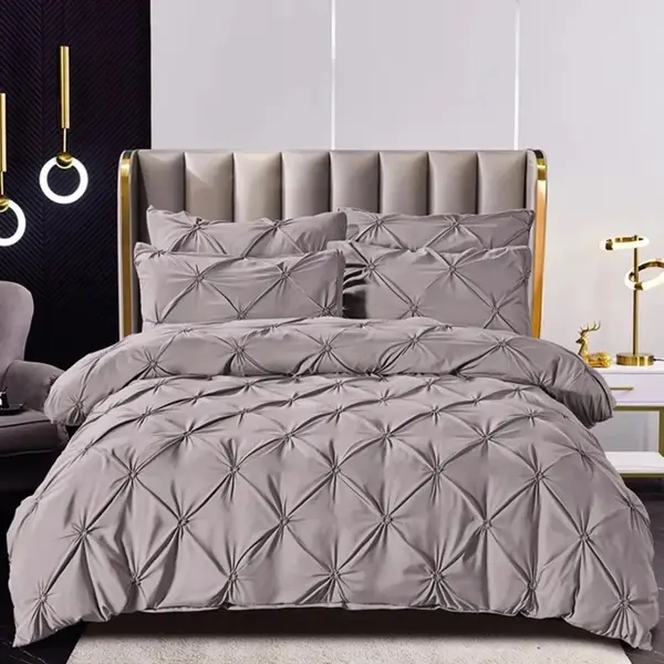 Lenjerie de Pat Premium, JOJO HOME, Finet cu Pliuri Brodate, 6 Piese, cu ELASTIC, Nesifonabila si Durabila, Gri deschis