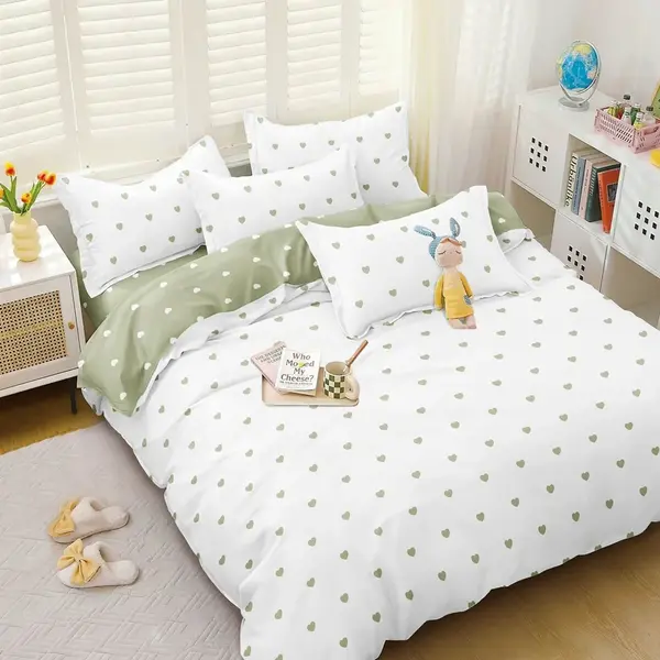 Lenjerie pat dublu bumbac satinat - 3 Bucati 219 Lei - Alb Verde inimioare