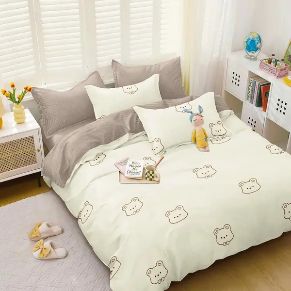 Lenjerie pat dublu bumbac satinat - 3 Bucati 219 Lei - Crem ursuleti