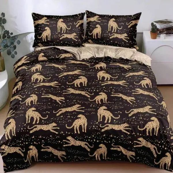 Lenjerie pat dublu bumbac satinat - 3 Bucati 219 Lei - Negru leoparzi