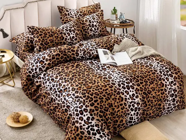 Lenjerie pat dublu, FINET, 6 piese, Jojo Home, Maro-Multicolor, animal print