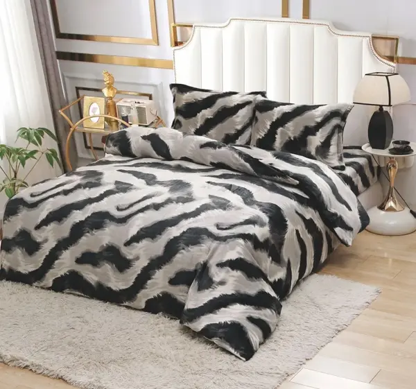 Lenjerie pat dublu, Super Pufoasa COCOLINO,cu ELASTIC, 4 piese, Gri, Negru, Zebra