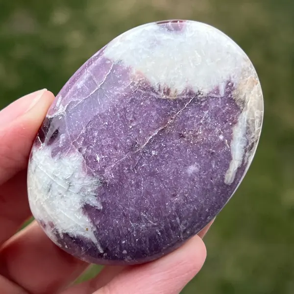Lepidolit palmstone | Model 15